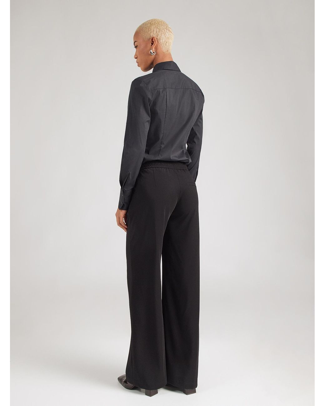 M·a·c Black Hose