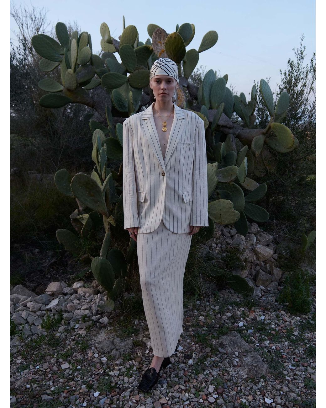 EDITED White Blazer Swintha