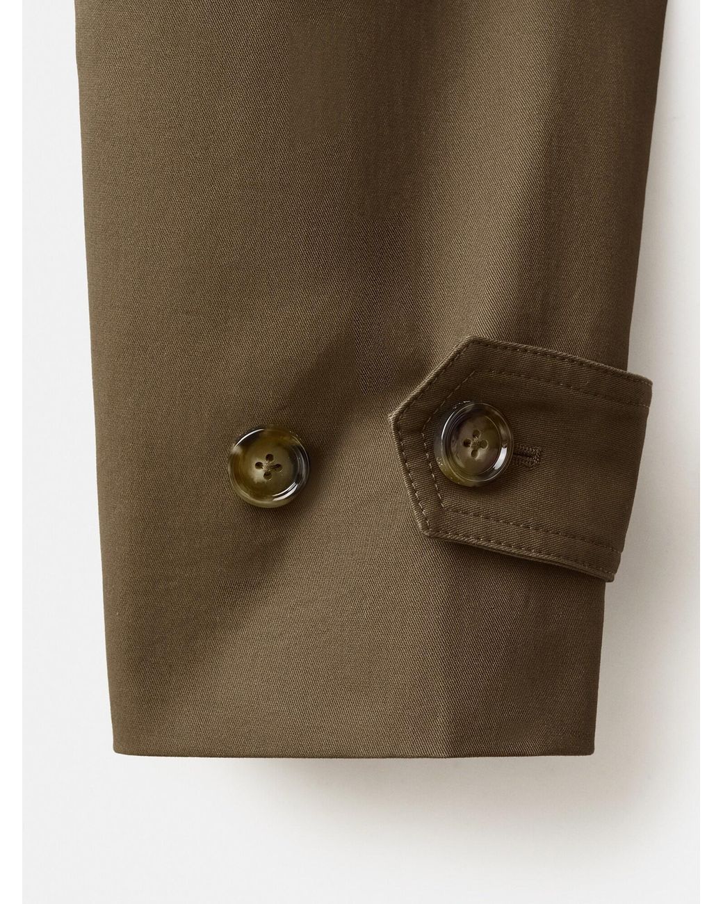 Mango Brown Mantel Mona