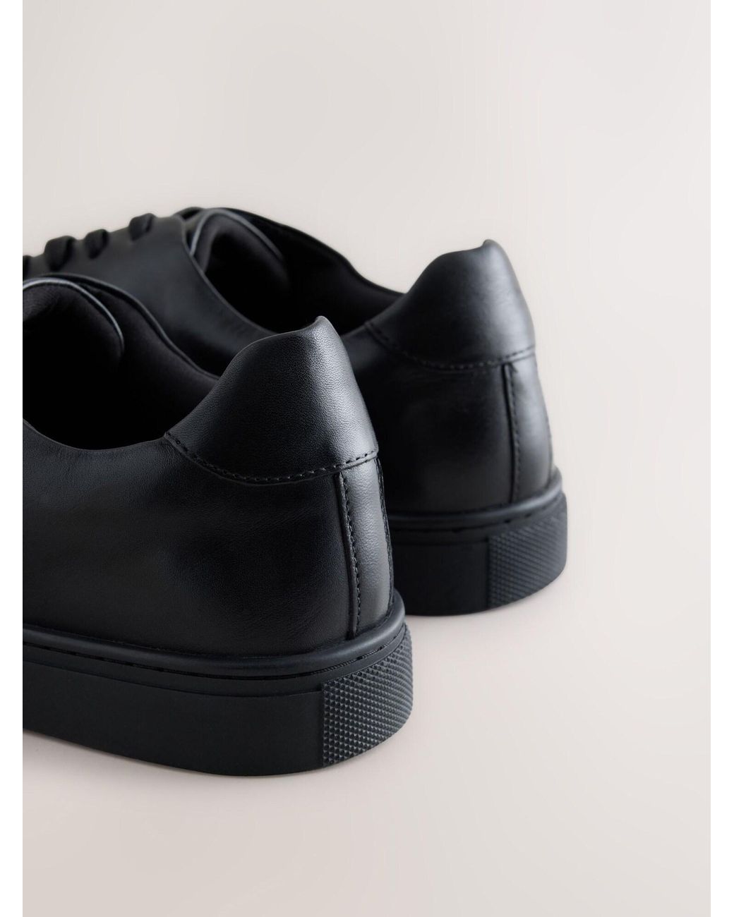 Next Sneaker in Black für Herren