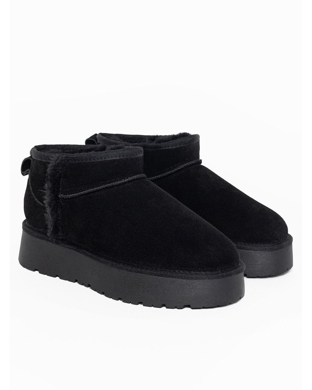 Gooce Black Boots Wizz