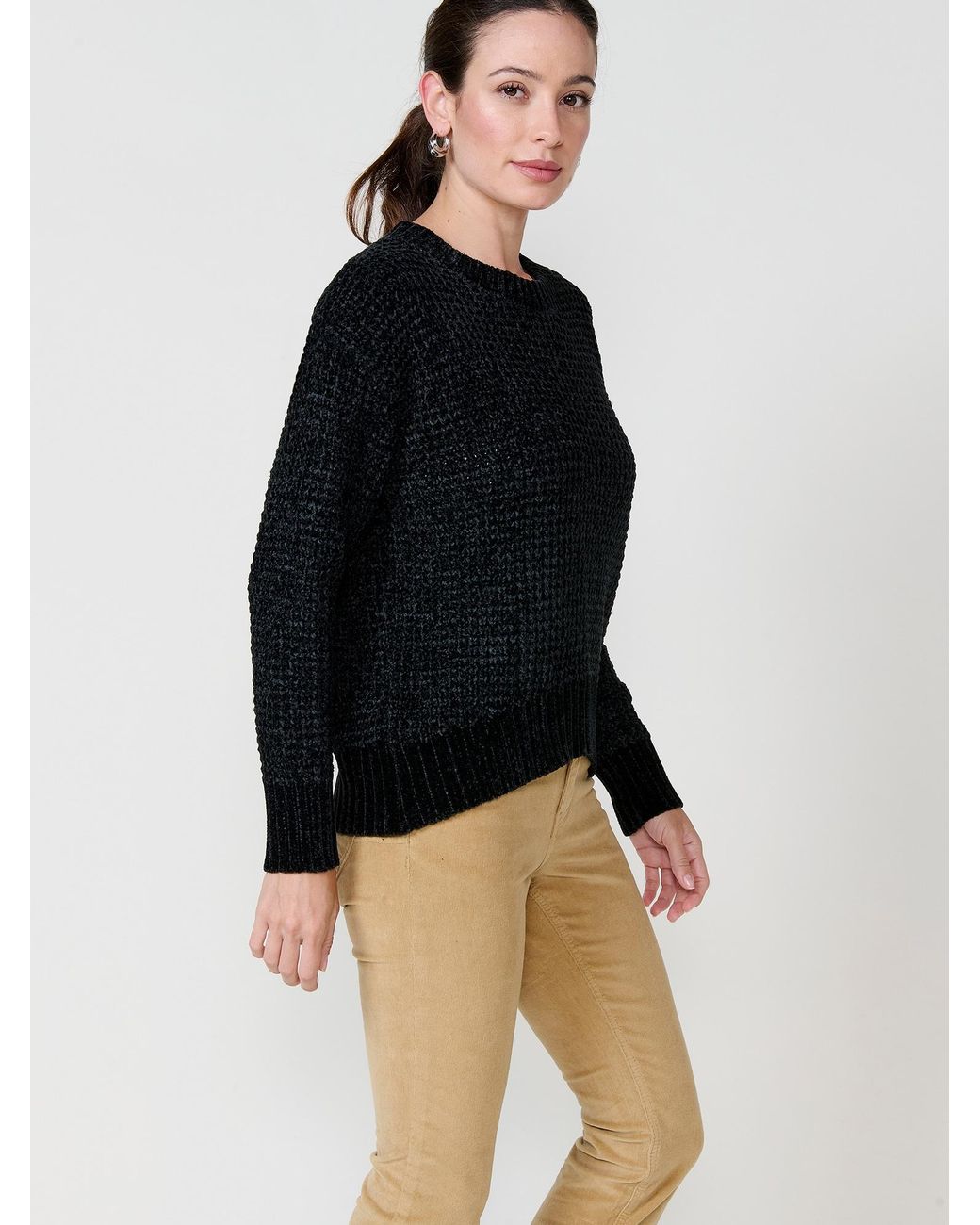 Koröshi Black Pullover