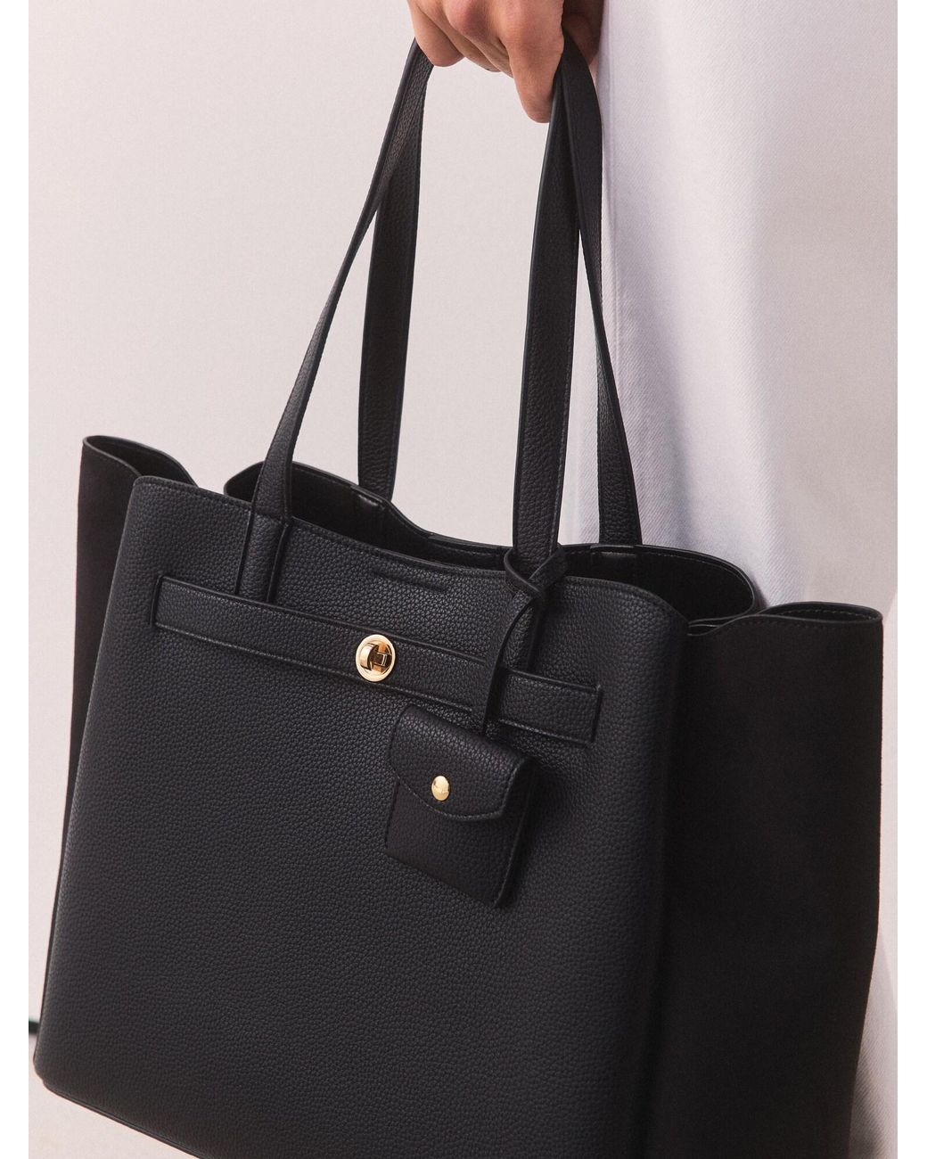 Next Black Shopper