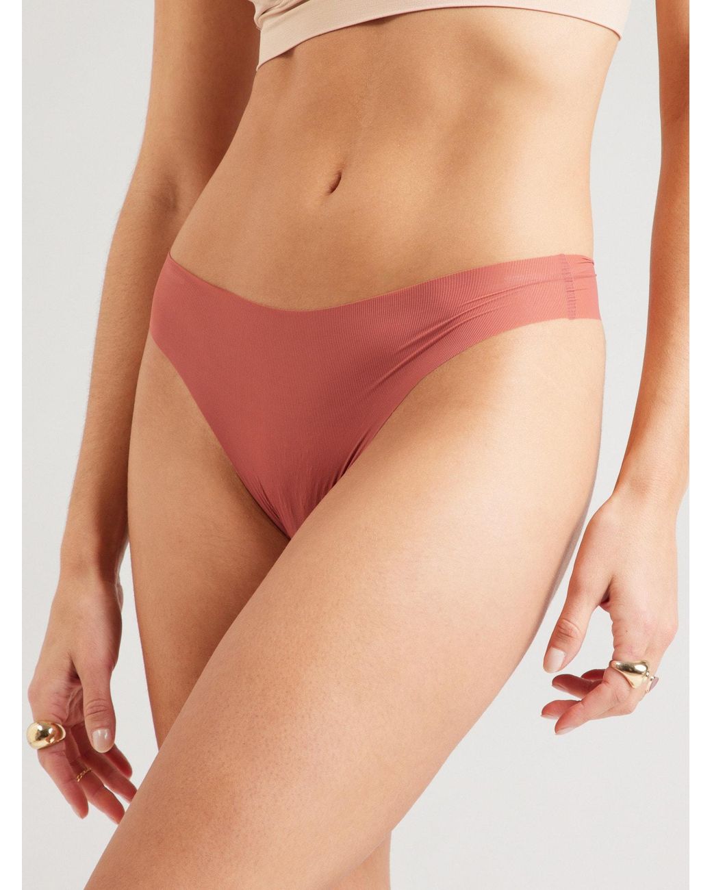 Chantelle Pink String
