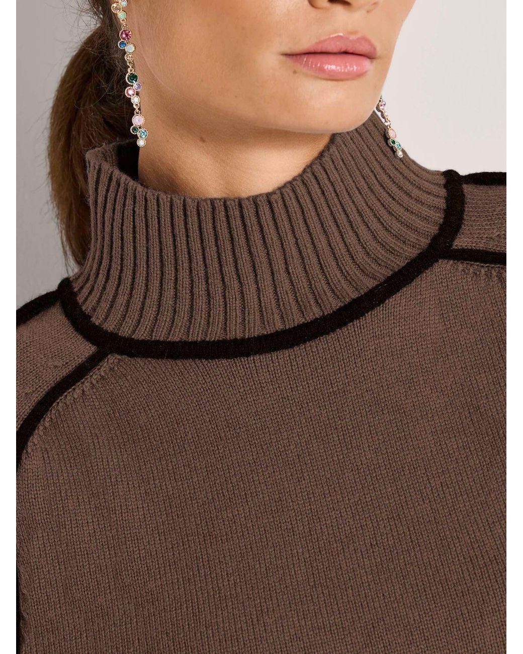Madeleine Brown Pullover