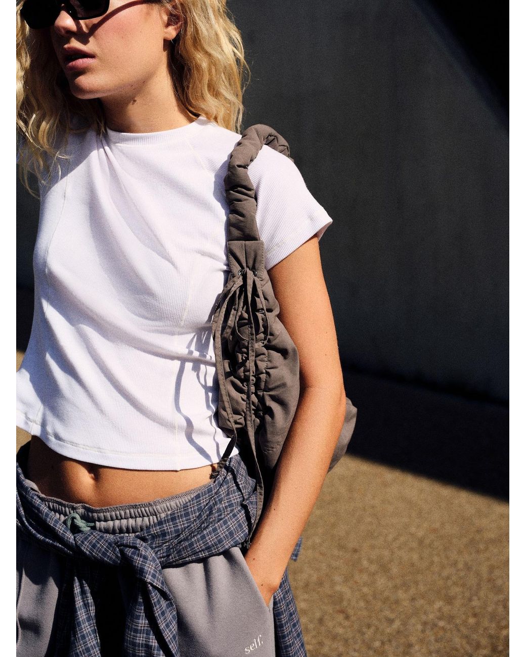 Self Gray Schultertasche
