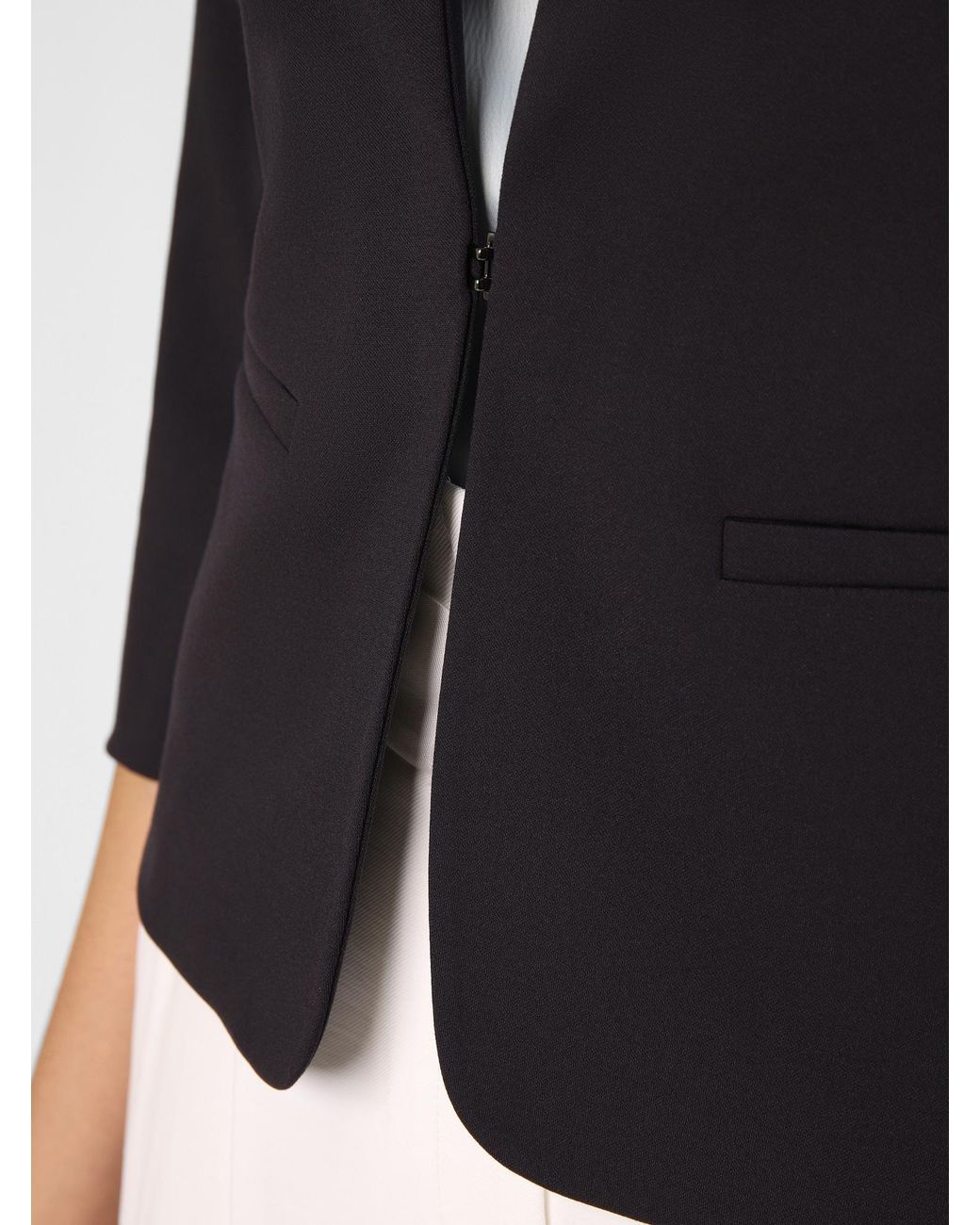 Comma, Blue Blazer
