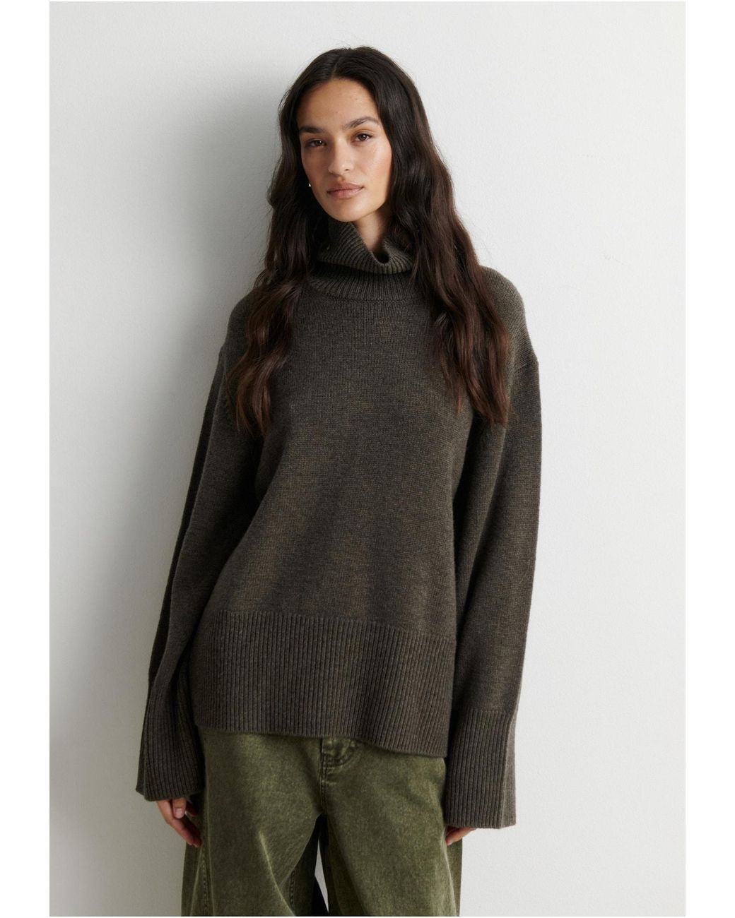 Second Female Gray Pullover Alpha