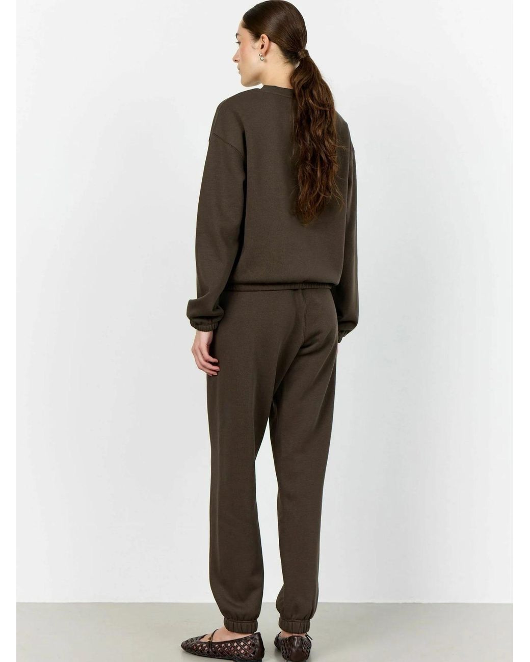 Levete Room Brown Pullover Nuka