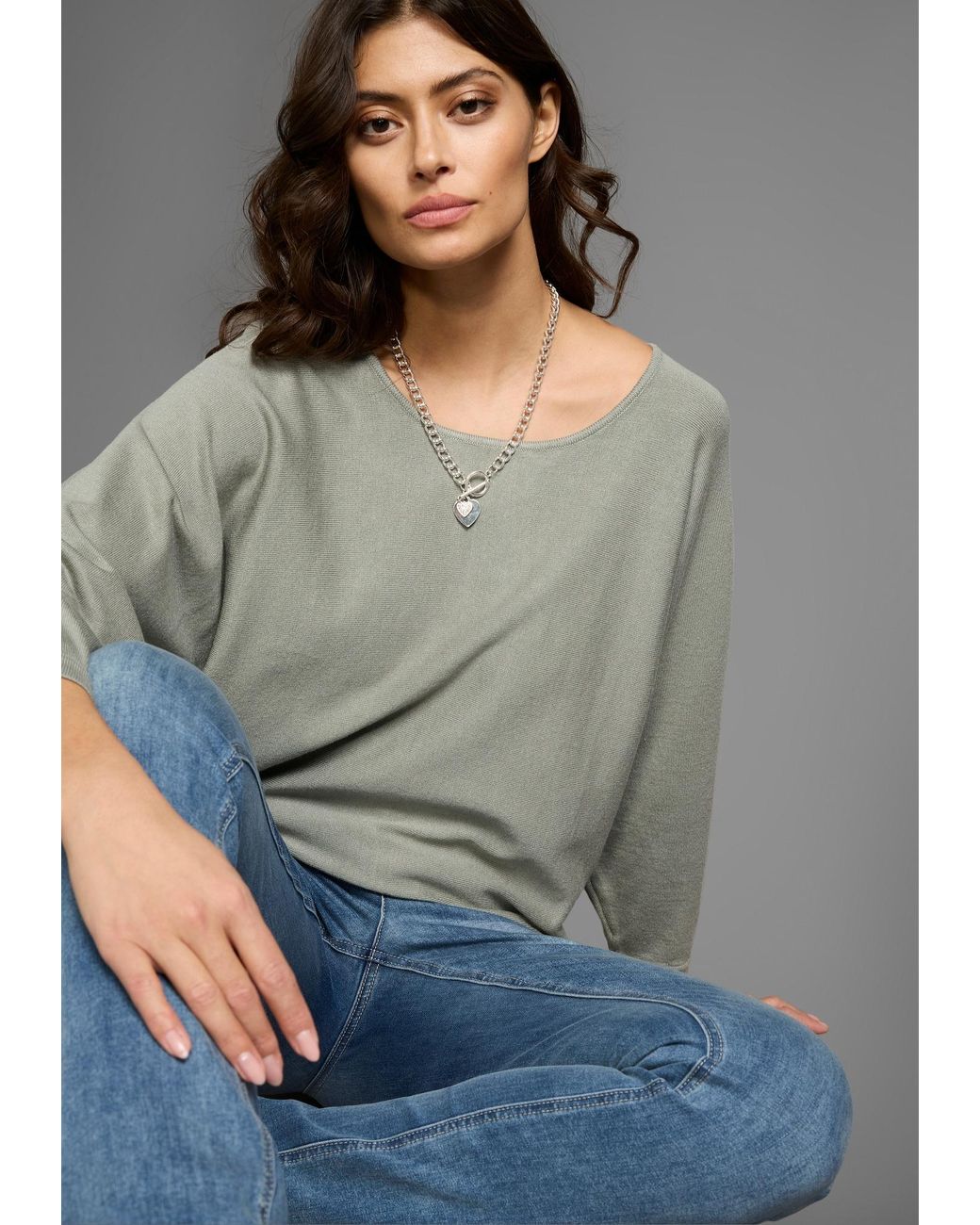 Laura Scott Gray Pullover
