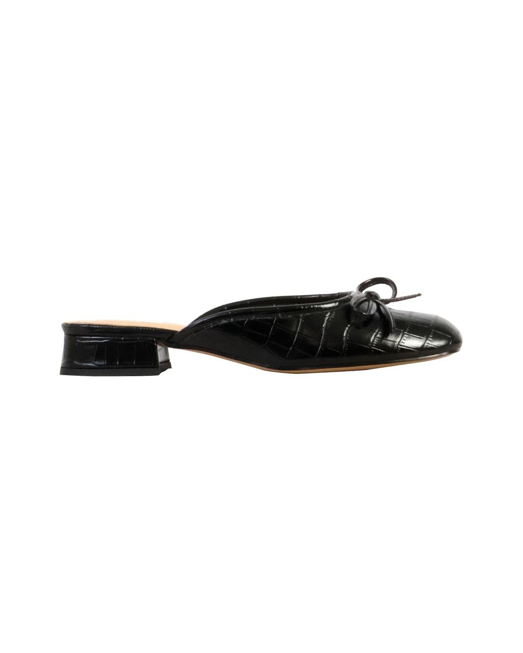 Super Mode Black Pumps