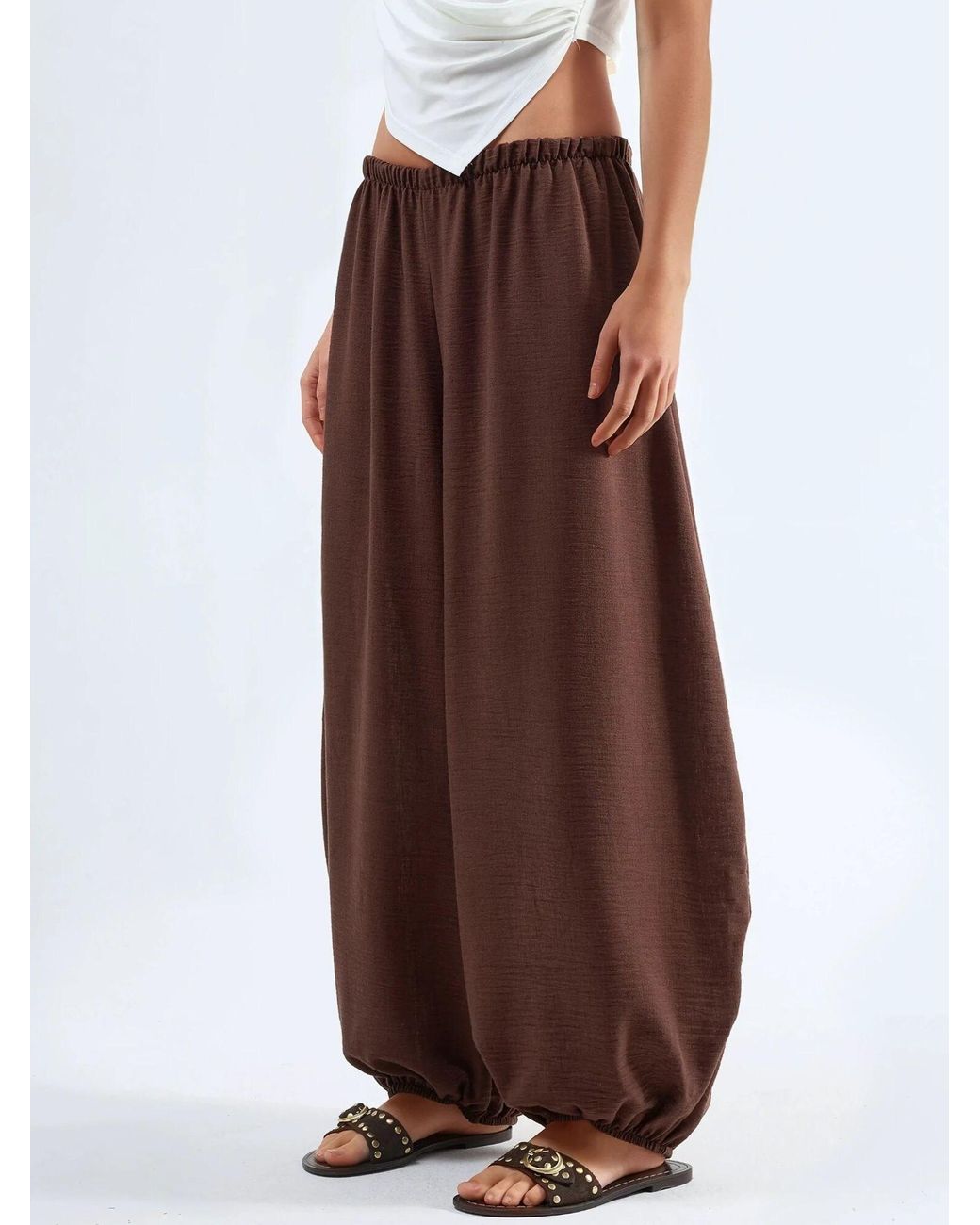Busem Brown Hose