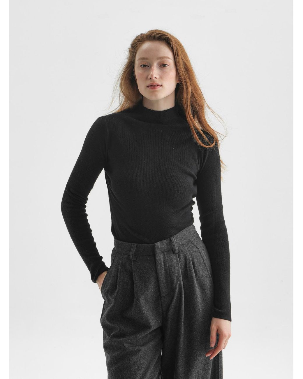 TorWeit Black Pullover Winter Layer Top