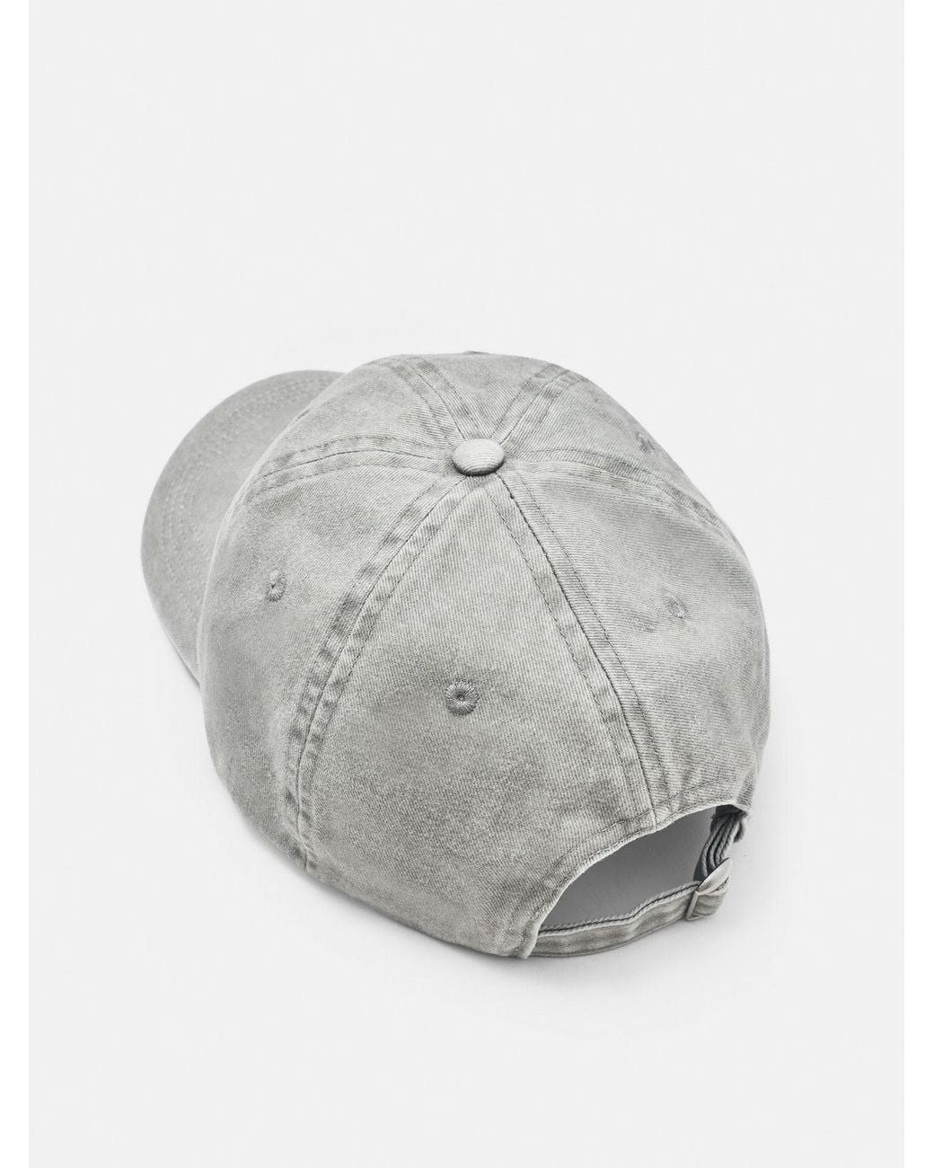 Pull&Bear Gray Cap Montmatre Paris