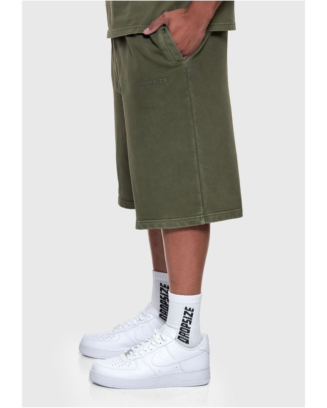 Dropsize Hose in Green für Herren