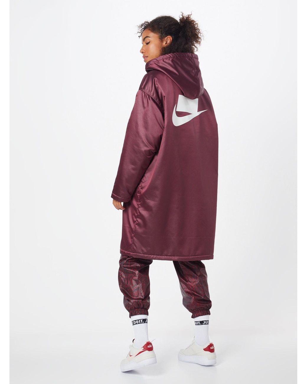 Nike Mantel 'W NSW NSP SYN FILL PARKA' in Rot | Lyst AT