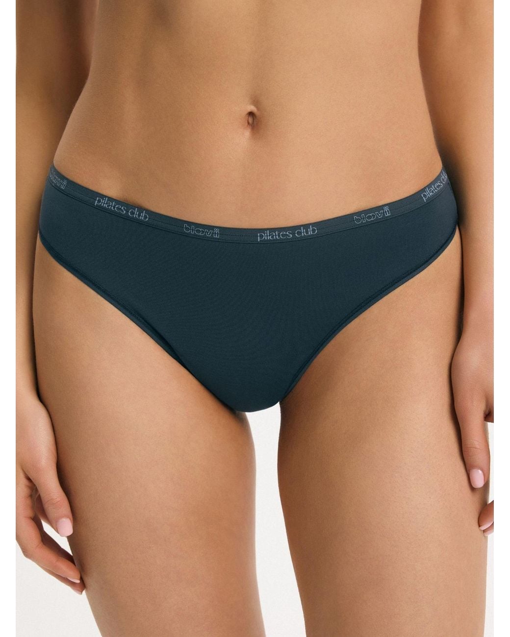 ESOTIQ Blue String Wellness