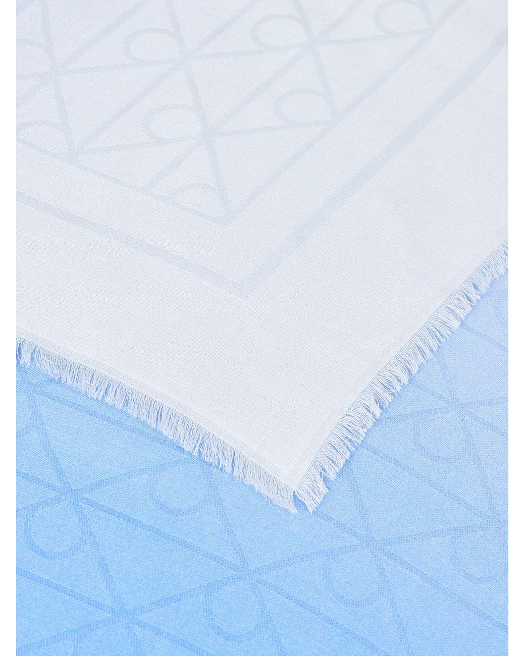 Calvin Klein Blue Schal Ombr Lightweight