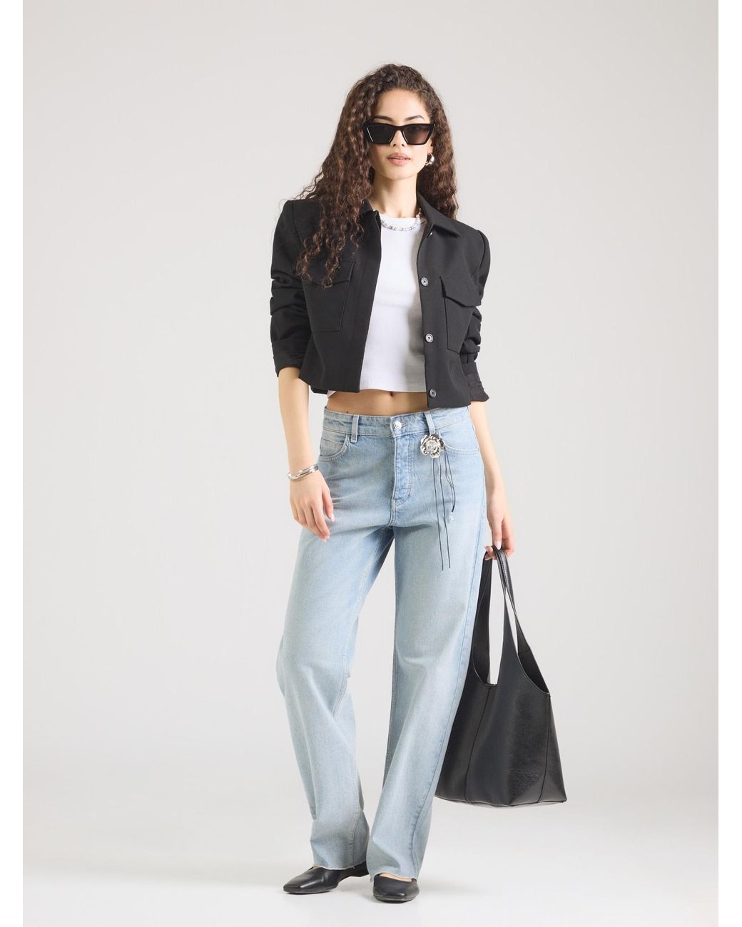 Comma, Blue Jeans