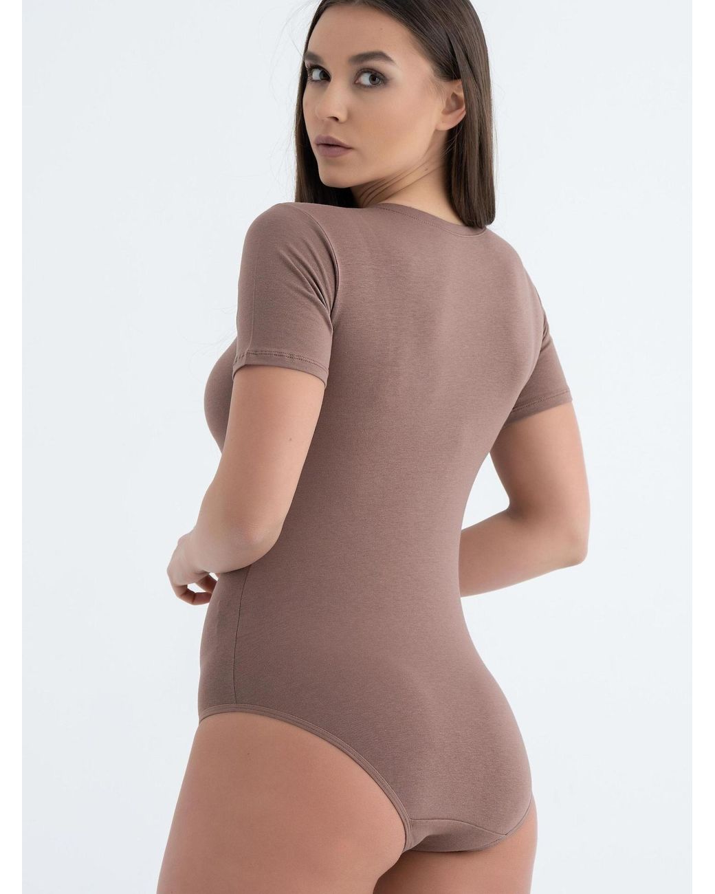 Evoni Brown Body