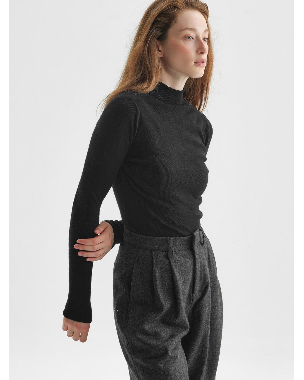 TorWeit Black Pullover Winter Layer Top