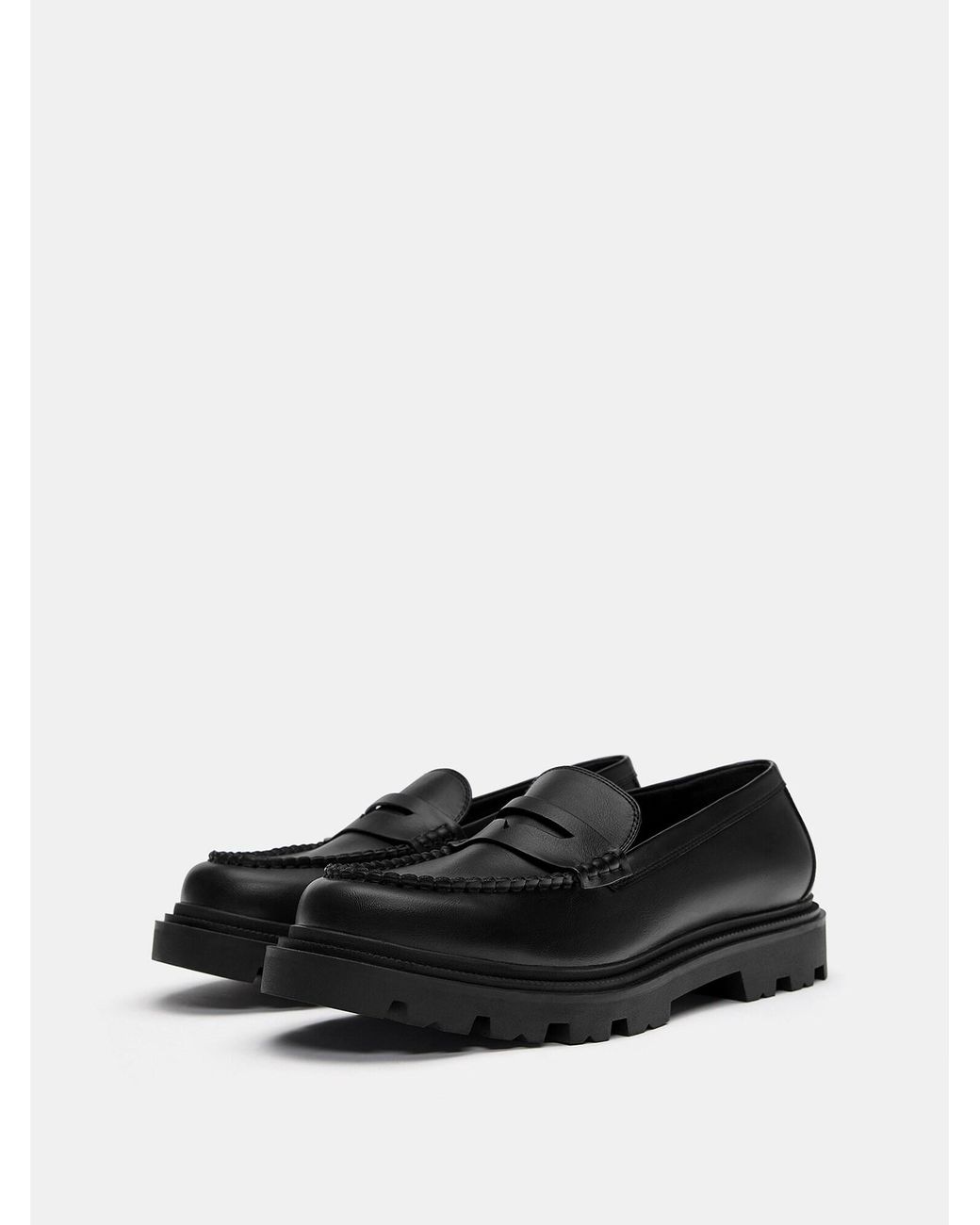 Pull&Bear Slipper in Black für Herren