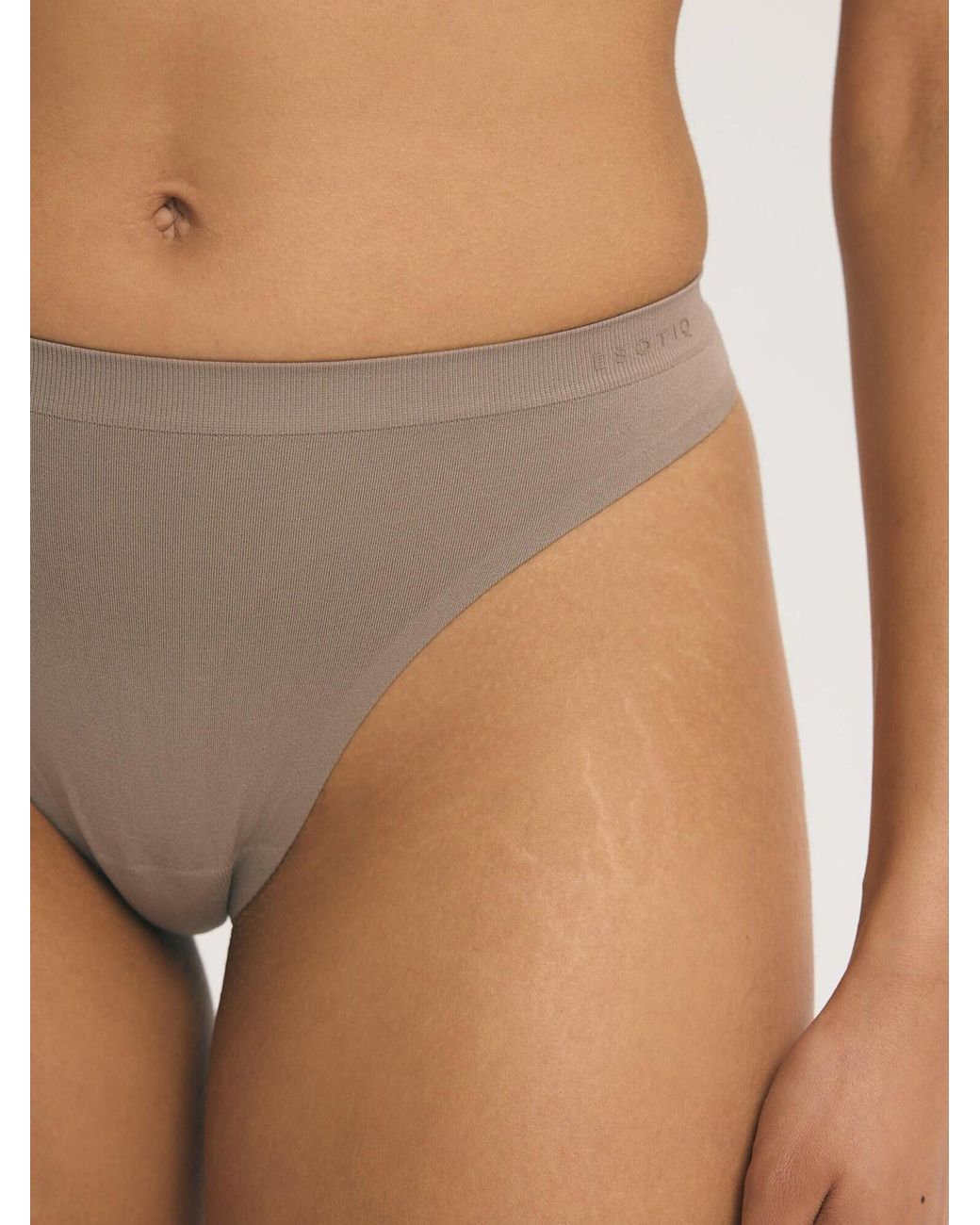 ESOTIQ Gray String Precious
