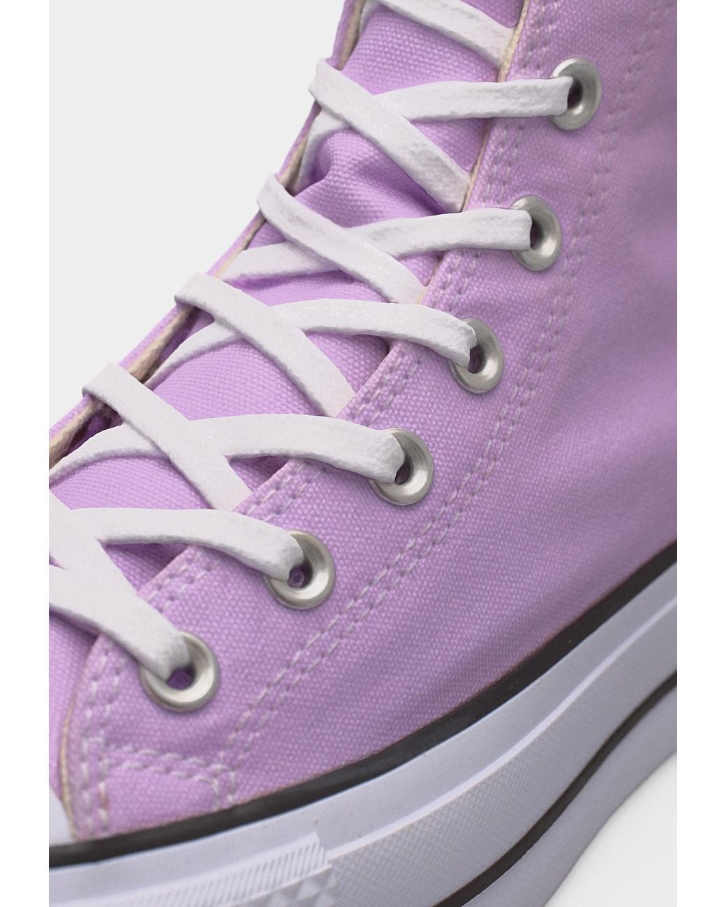 Converse Purple Sneaker Ctas