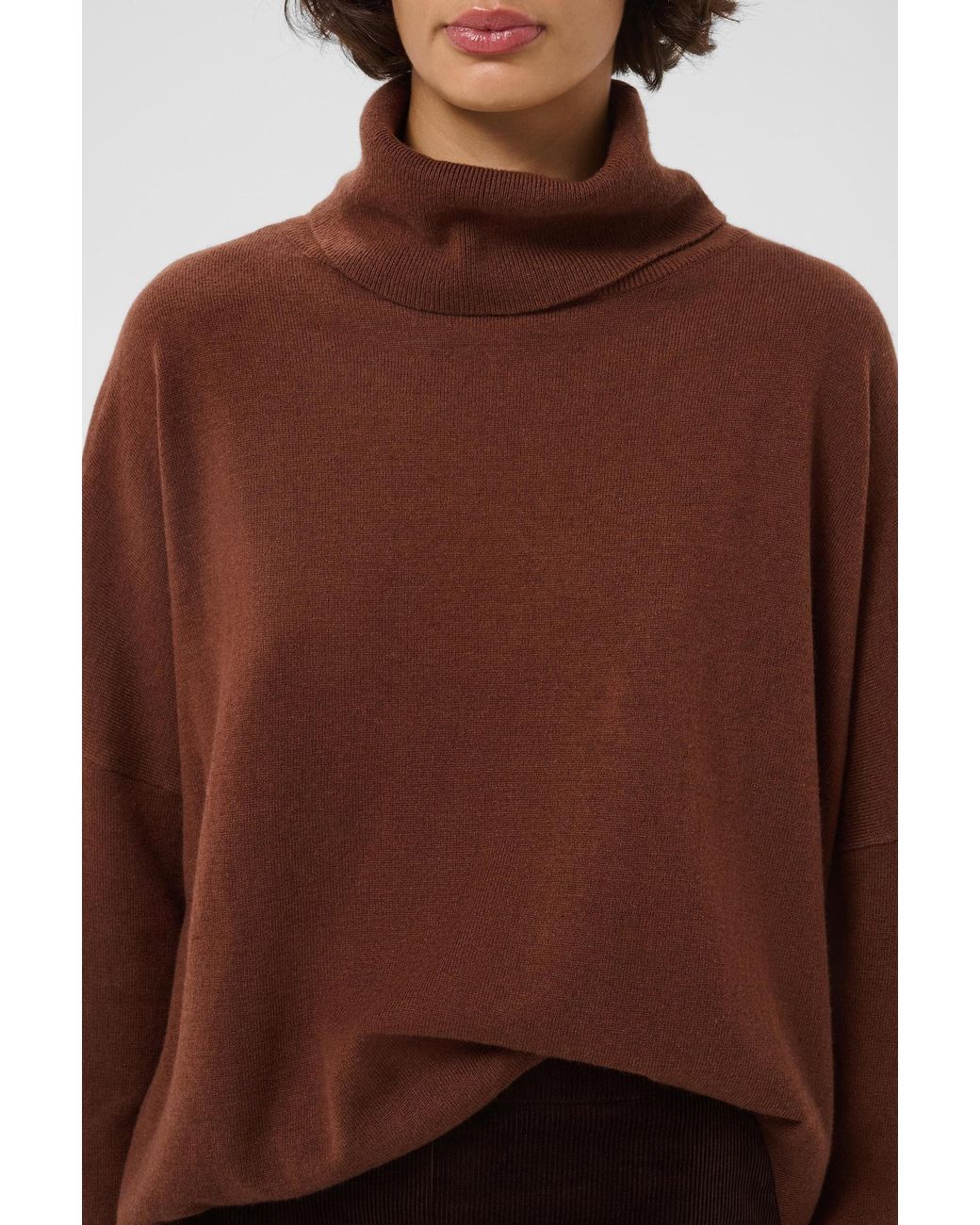 Part Two Brown Pullover
