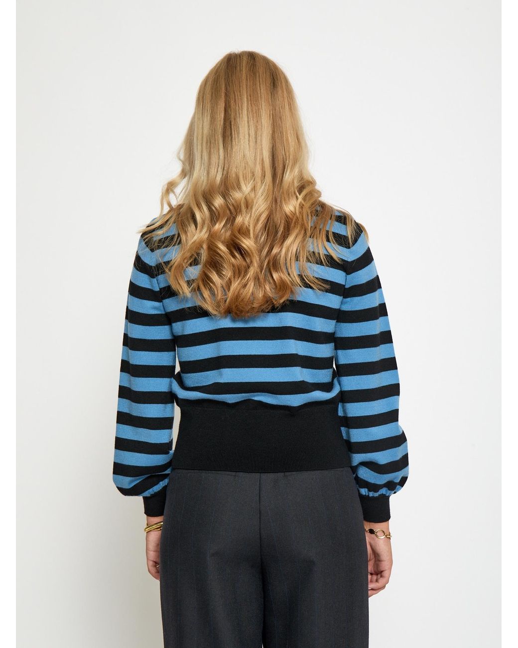 Minus Black Pullover Aillana