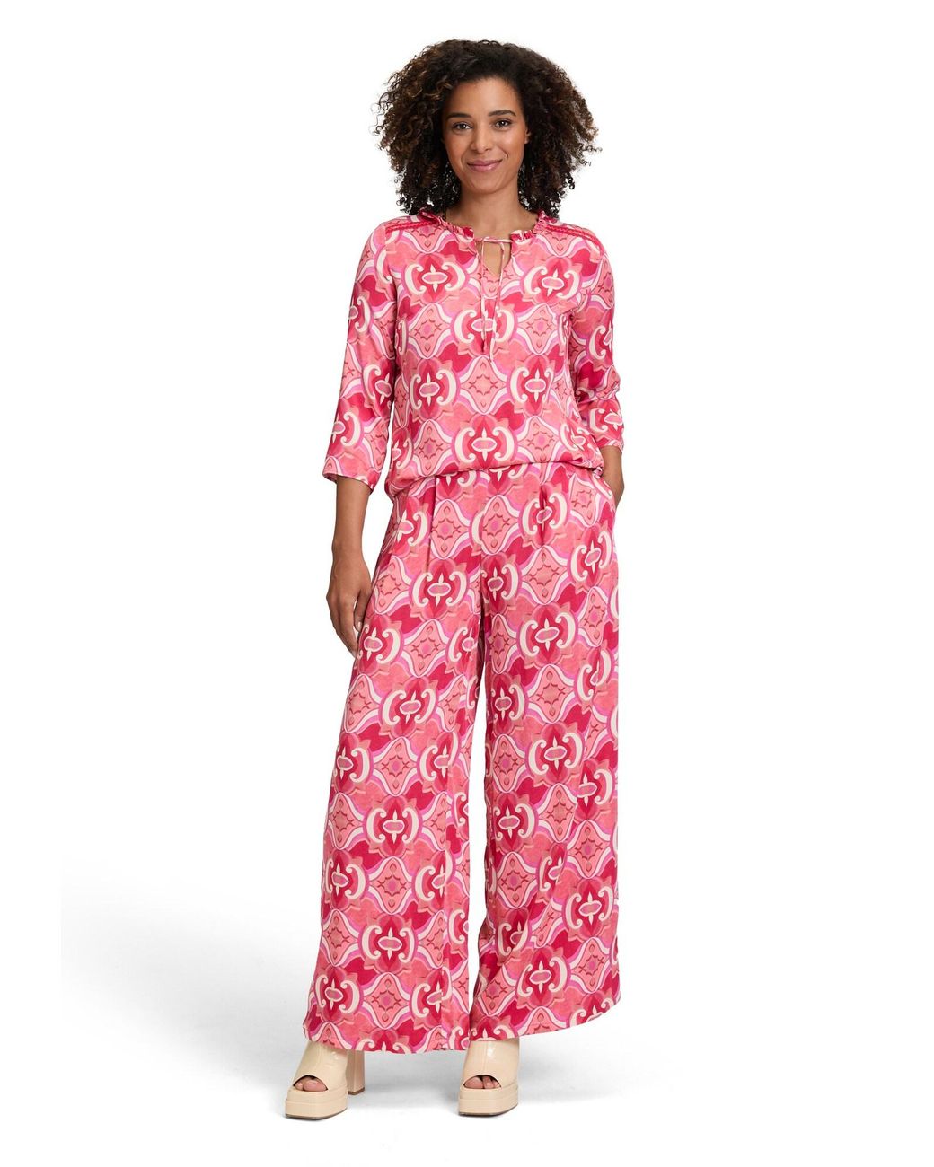 Cartoon Pink Bluse