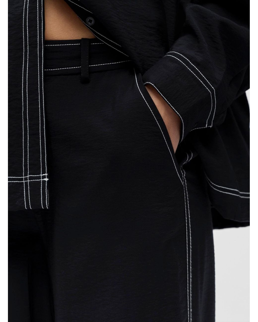 Object Black Hose