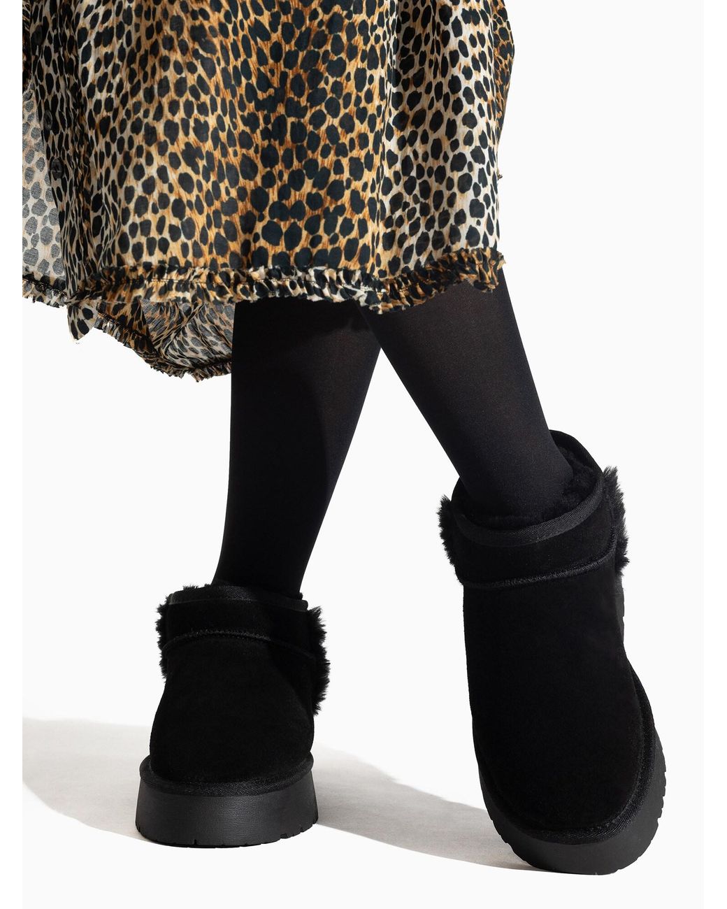 Gooce Black Boots Wizz