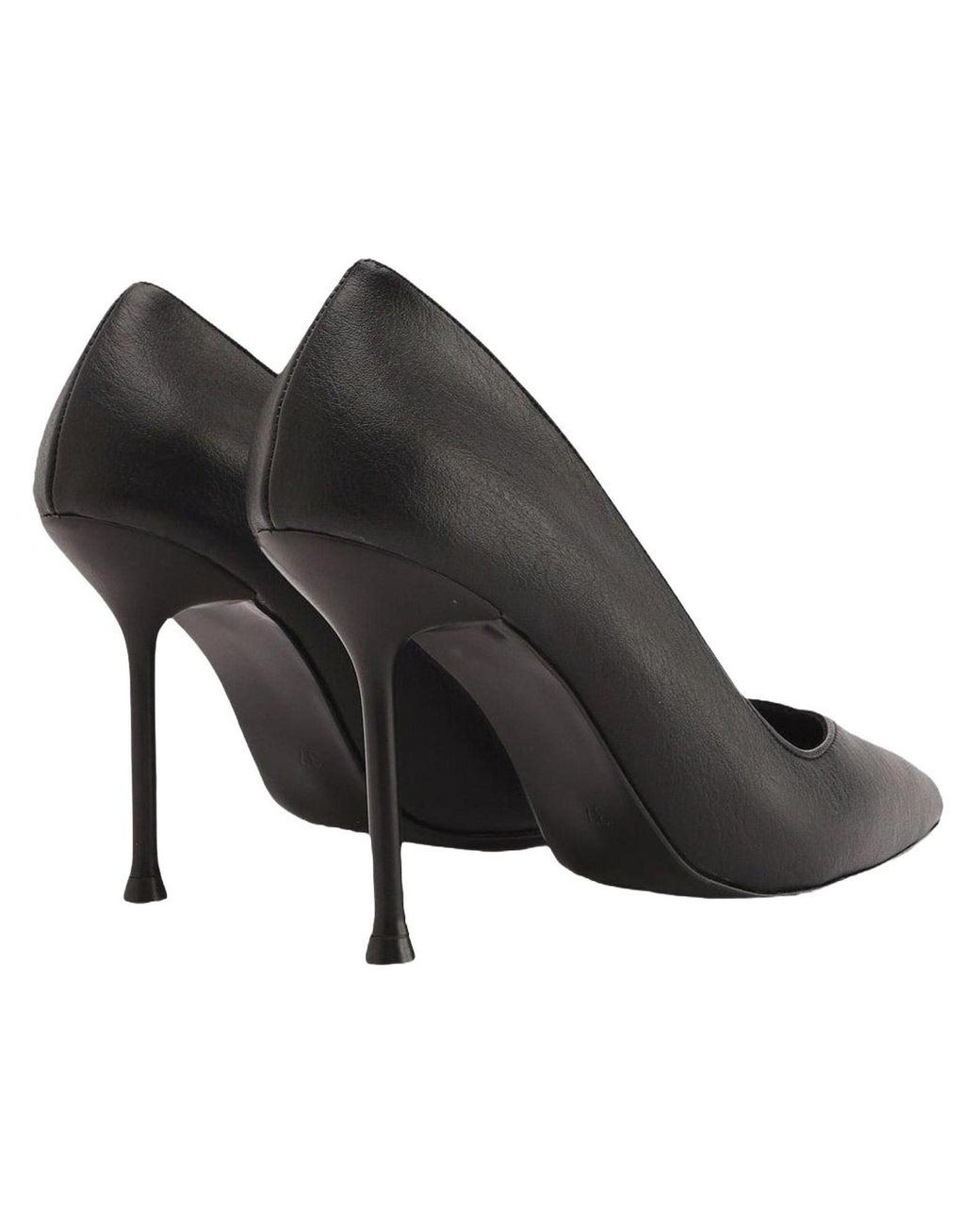 Limoya Black Pumps