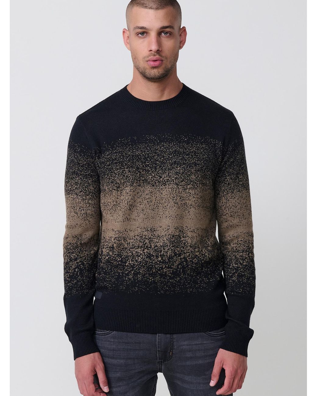 Koröshi Black Pullover
