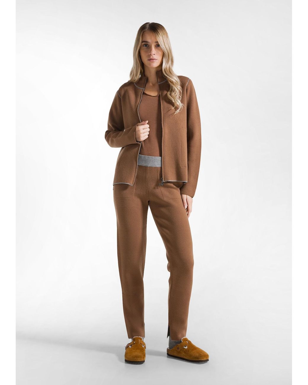 Deha Brown Hose
