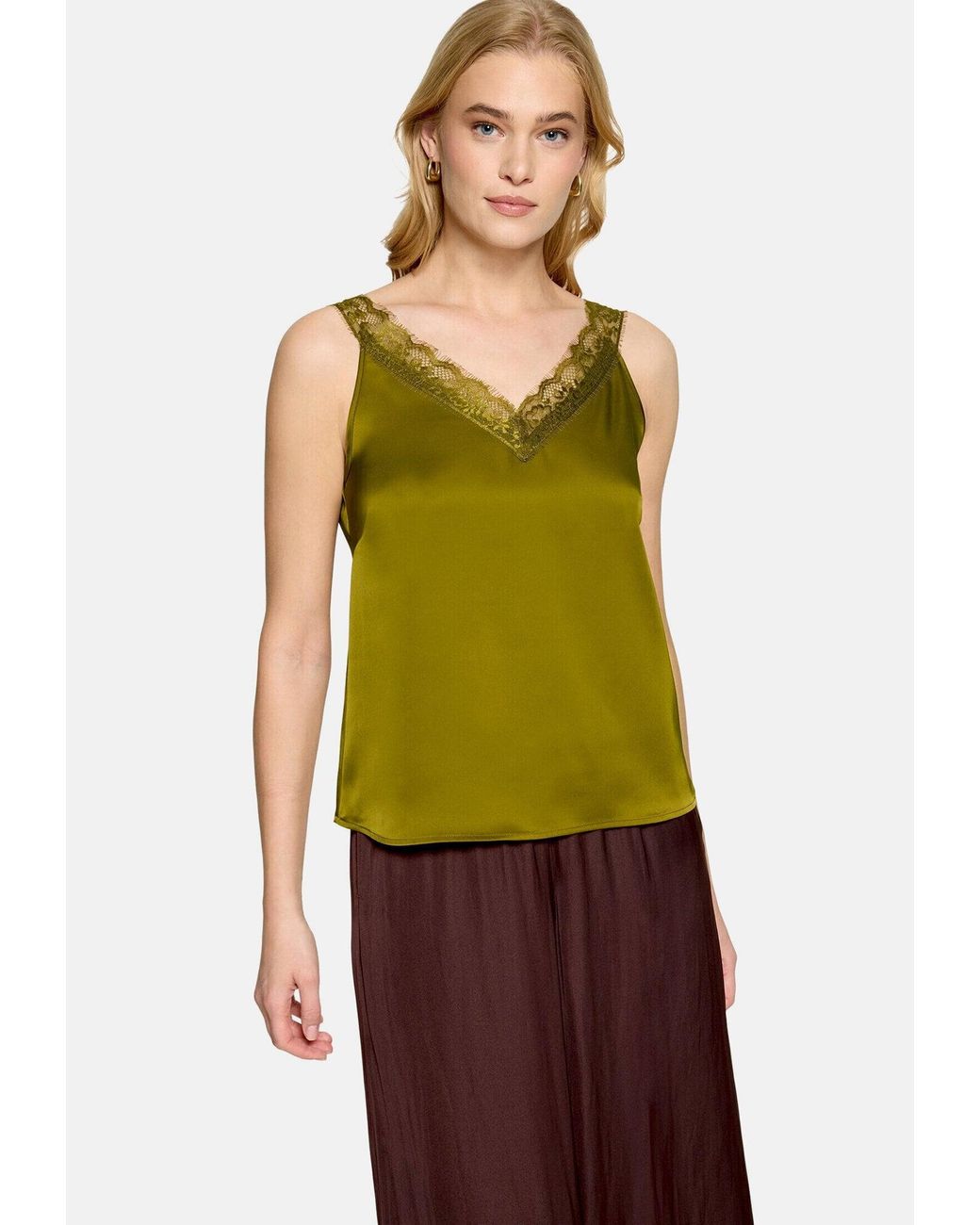 Zero Green Basic-Top Mit V-Ausschnitt
