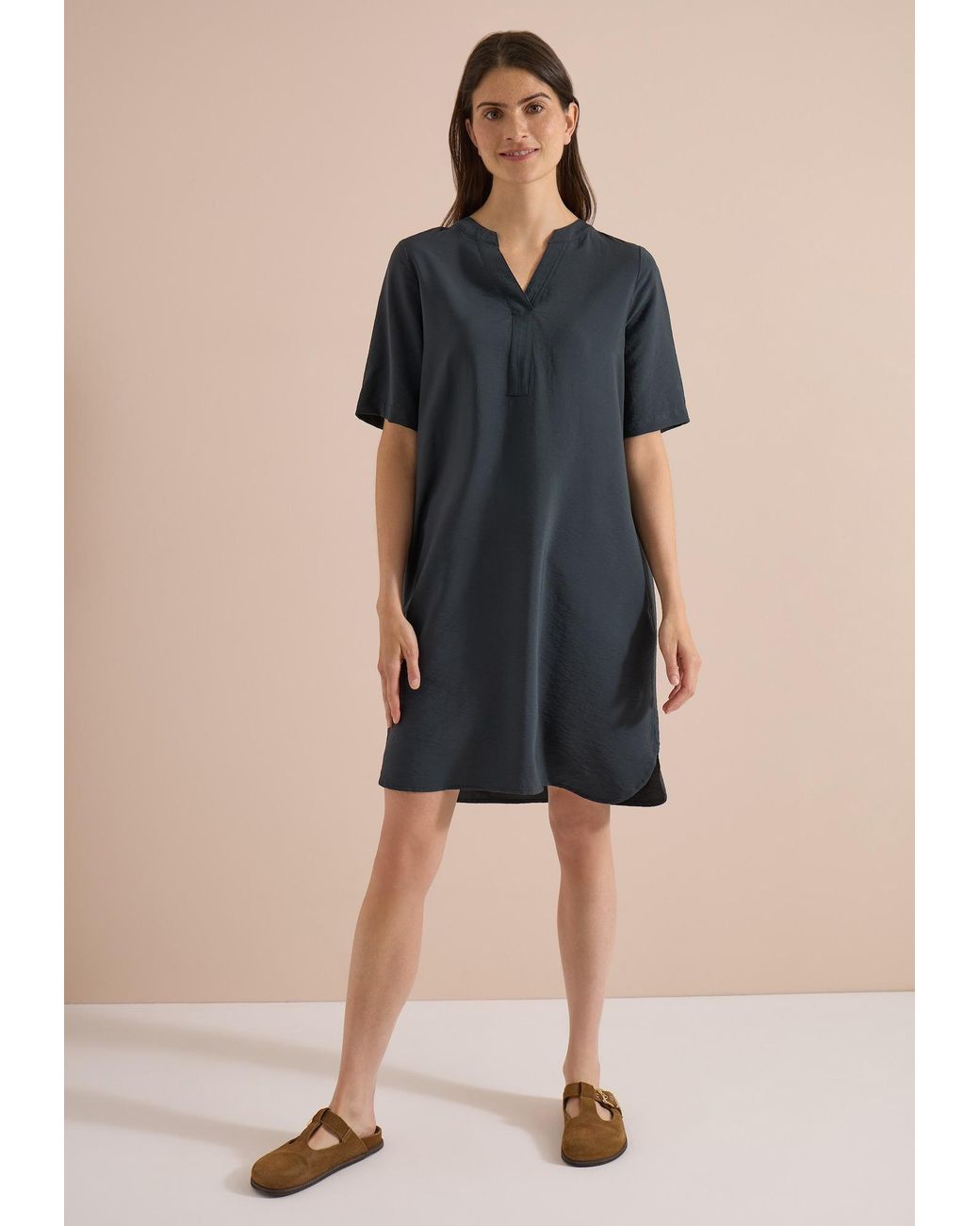 Cecil Black Knielanges Kleid Mit Split Neck