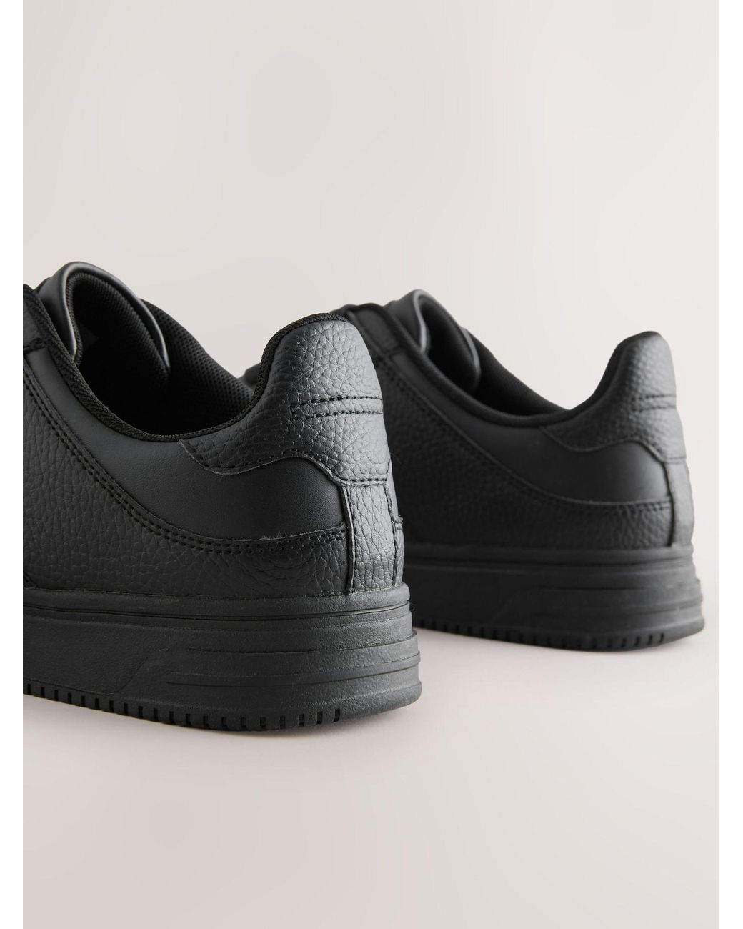Next Sneaker in Black für Herren