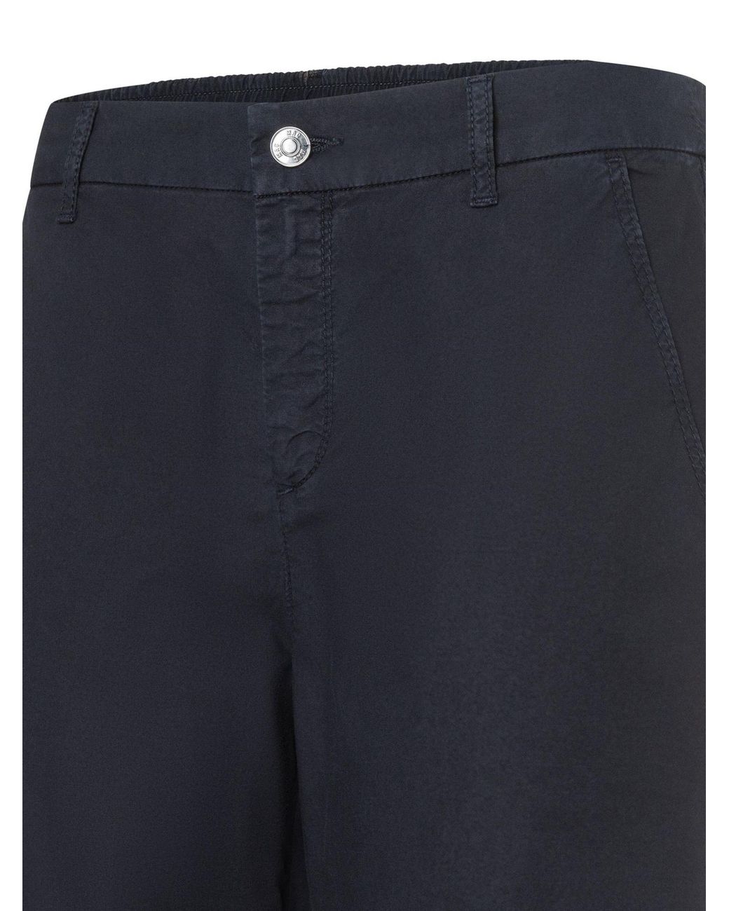 M·a·c Blue Hose Cari