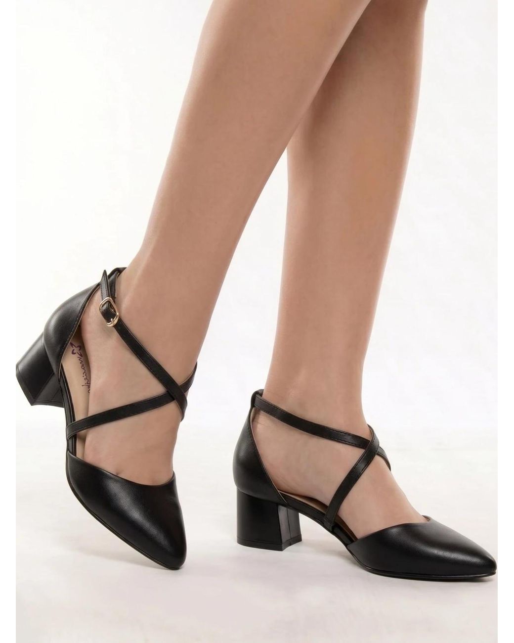 Maciejka Black Pumps