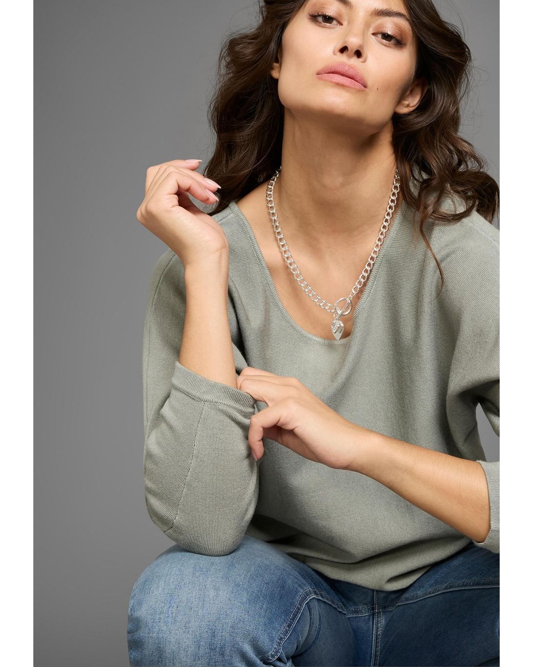 Laura Scott Gray Pullover