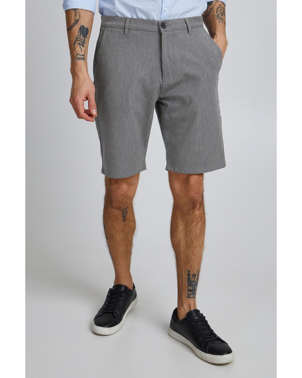 Solid Chinohose in Gray für Herren