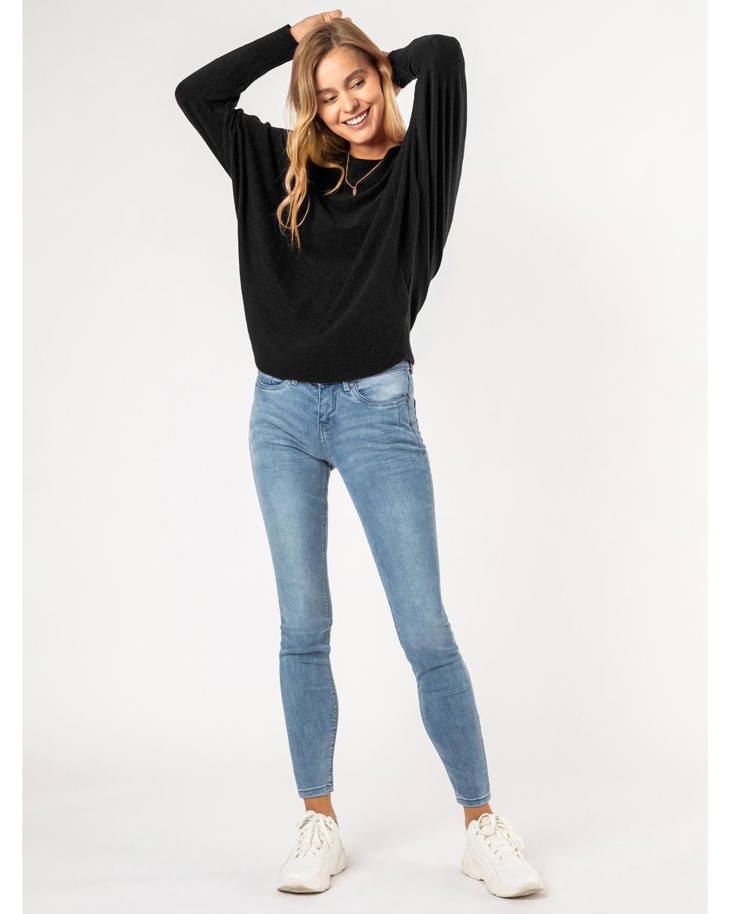 Sublevel Black Pullover