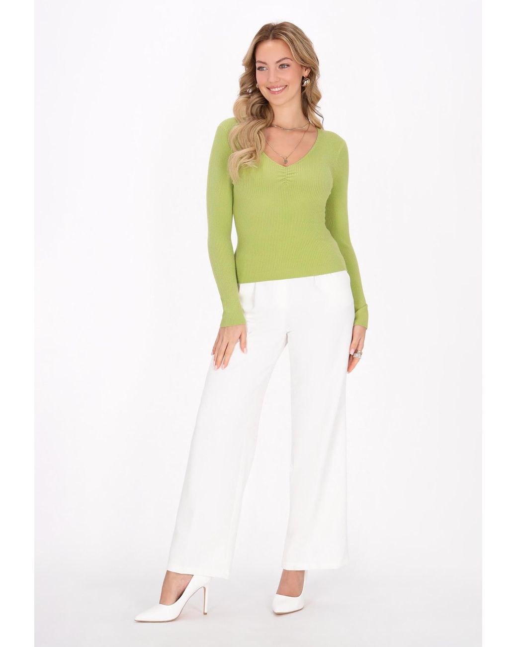 faina Green Pullover Comfortable