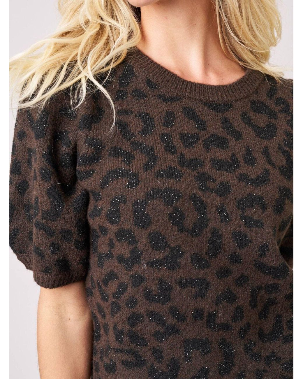 Deeluxe Black Pullover