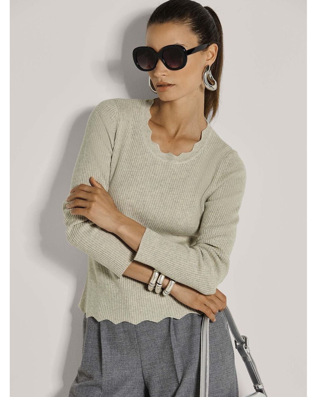 Madeleine Green Pullover