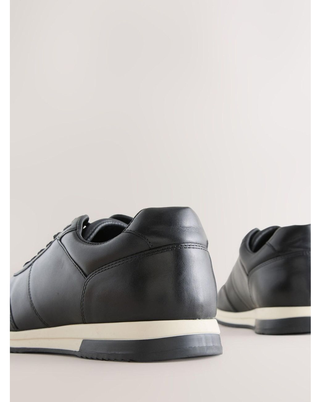 Next Sneaker in Black für Herren