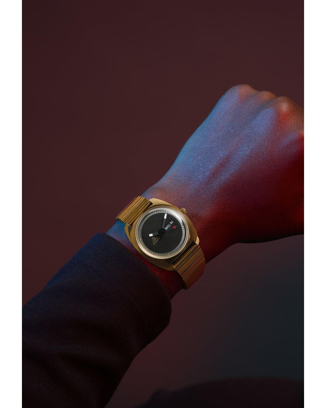 Timex Analoguhr Q1975 Enigma in Metallic für Herren