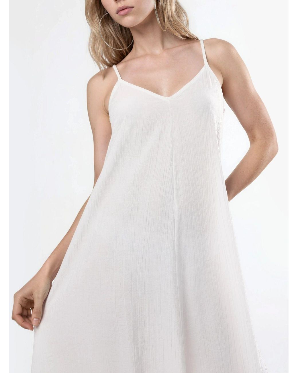 Busem White Kleid
